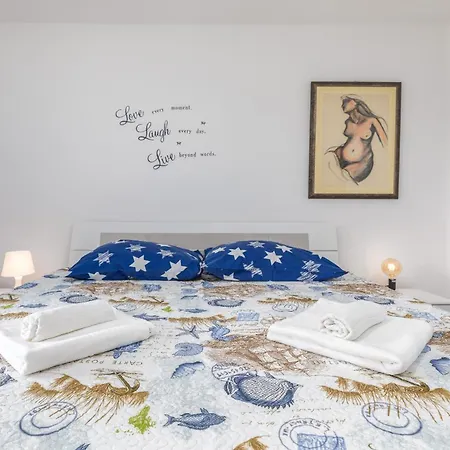 Sweet Tony Apartment *